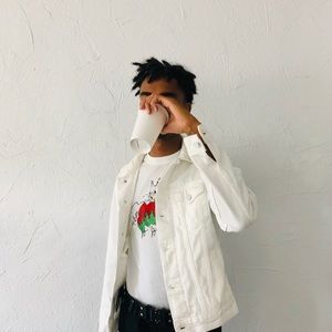 Meet your Posher, Laurent